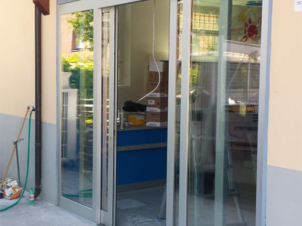 Vendita-e-installazione-finestre-moderne-e-classiche-montecchio